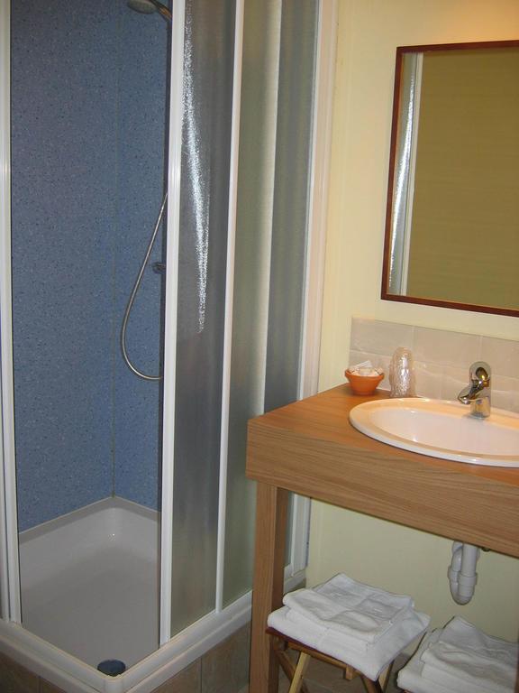 Hotel Van Reeth'S Koffiebranderij Puurs Bilik gambar