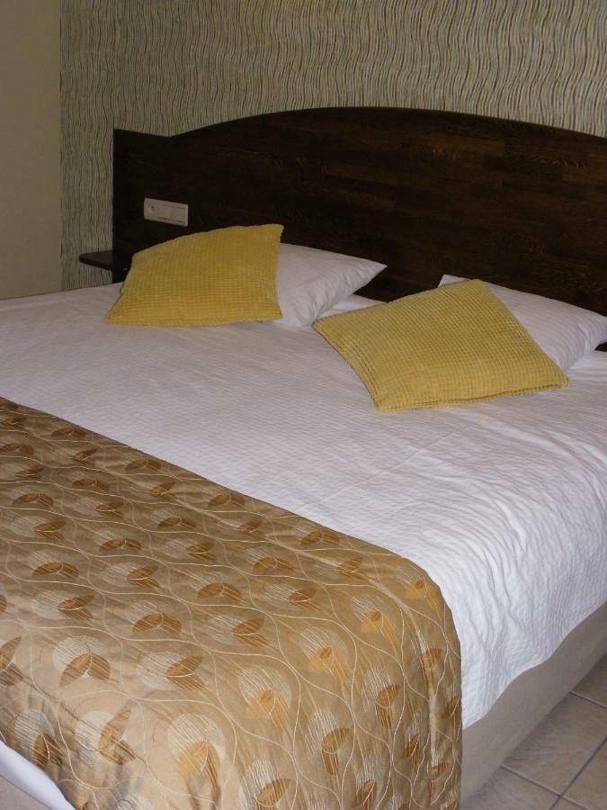 Hotel Van Reeth'S Koffiebranderij Puurs Luaran gambar
